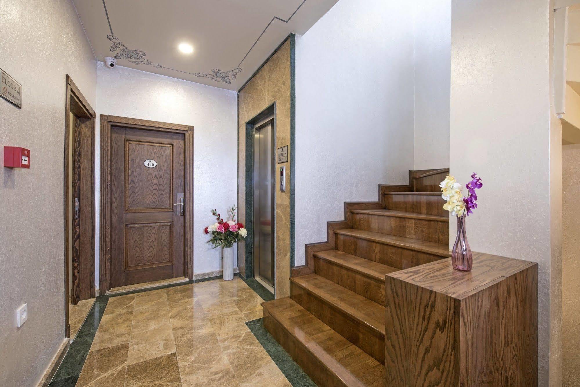 Perapolis Hotel Istanbul Bagian luar foto