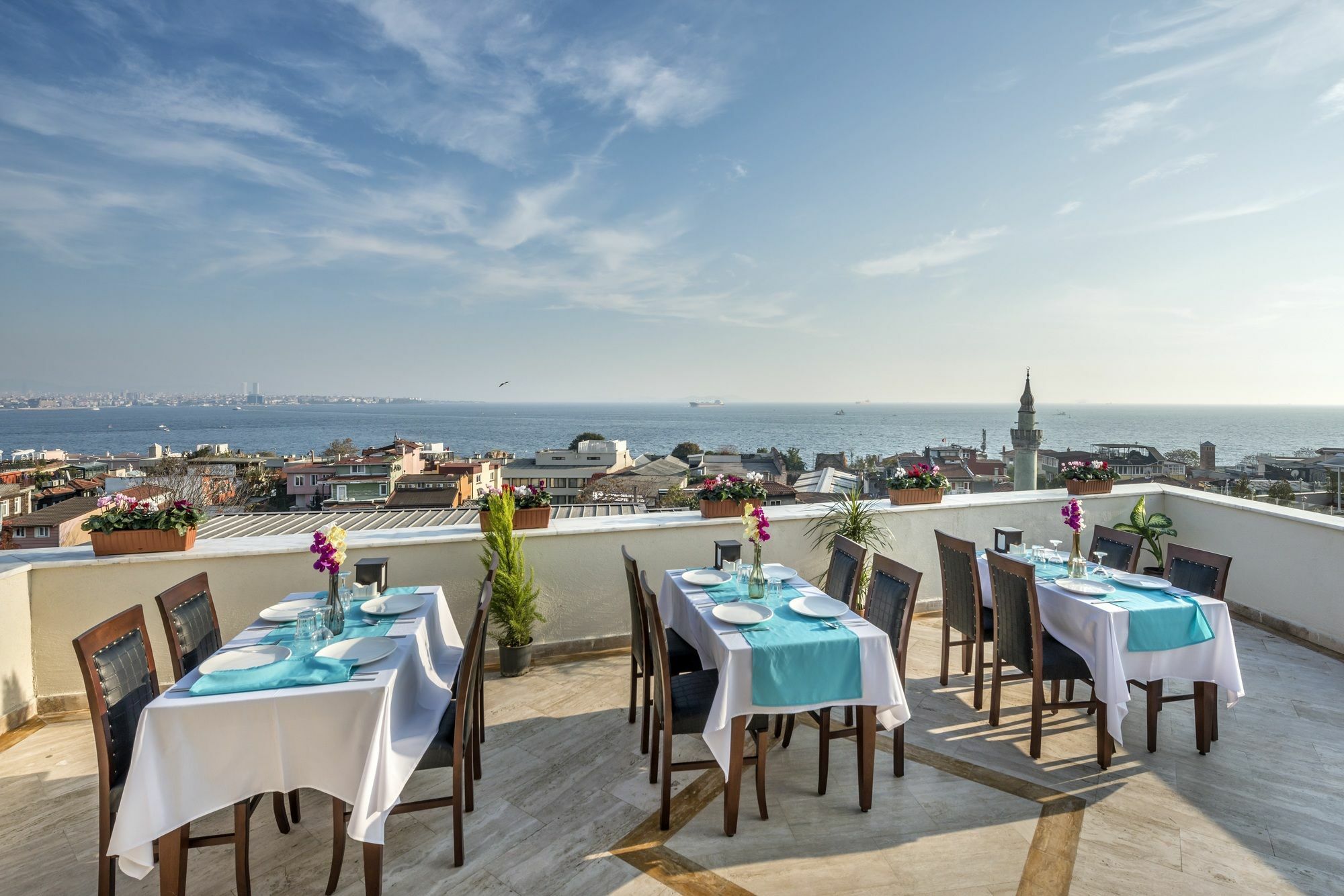 Perapolis Hotel Istanbul Bagian luar foto