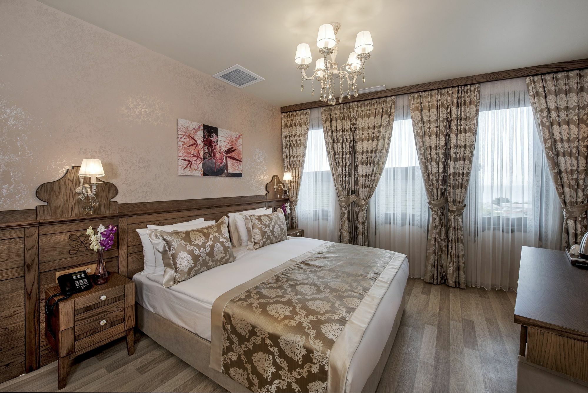Perapolis Hotel Istanbul Bagian luar foto