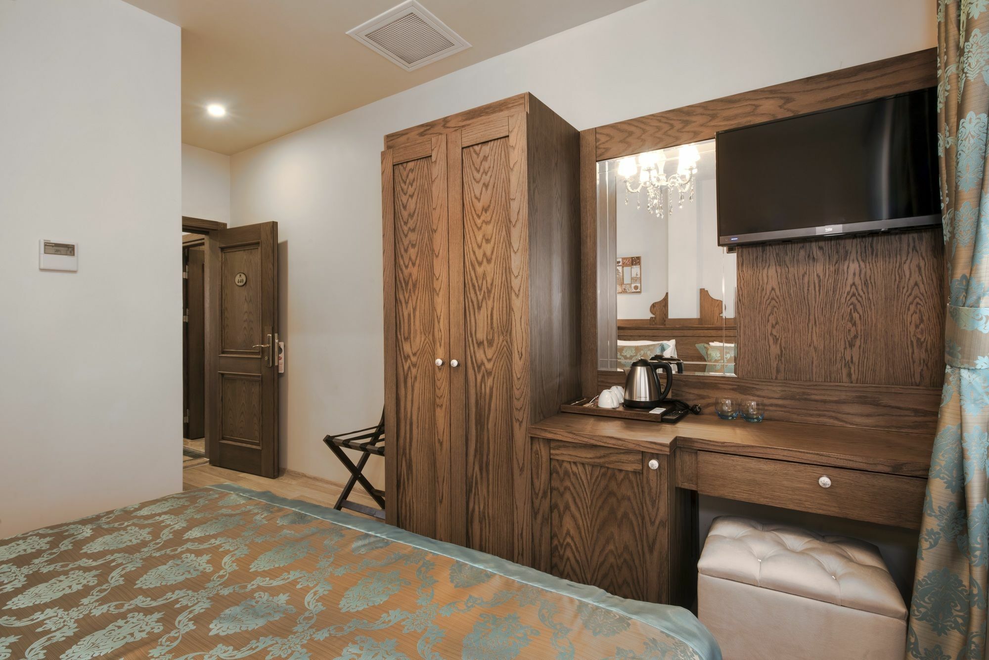 Perapolis Hotel Istanbul Bagian luar foto