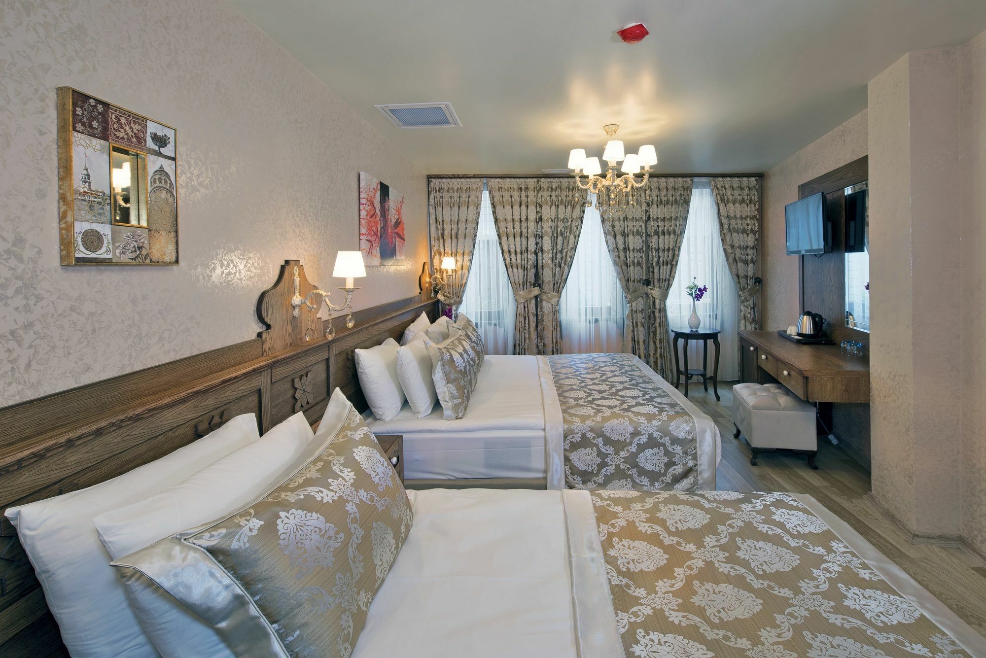 Perapolis Hotel Istanbul Bagian luar foto